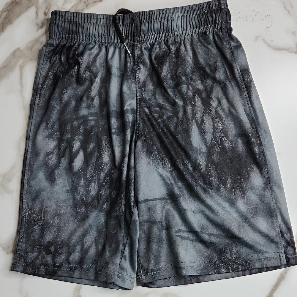Under Armour Gray Patterned Shorts